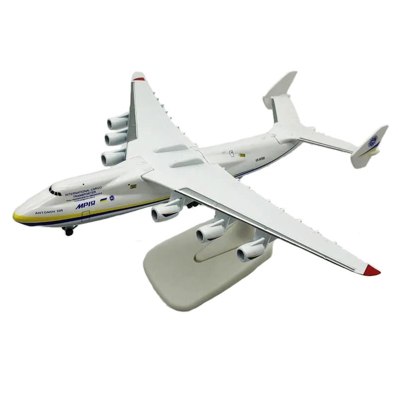 Diecast Alloy Antonov An-225 "Mriya" Airplane Model | Arroura Studio