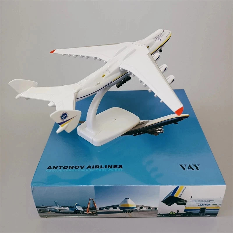 Diecast Alloy Antonov An-225 "Mriya" Airplane Model | Arroura Studio