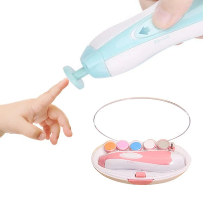 Mom Using Baby Electric Nail Trimmer on baby (1)