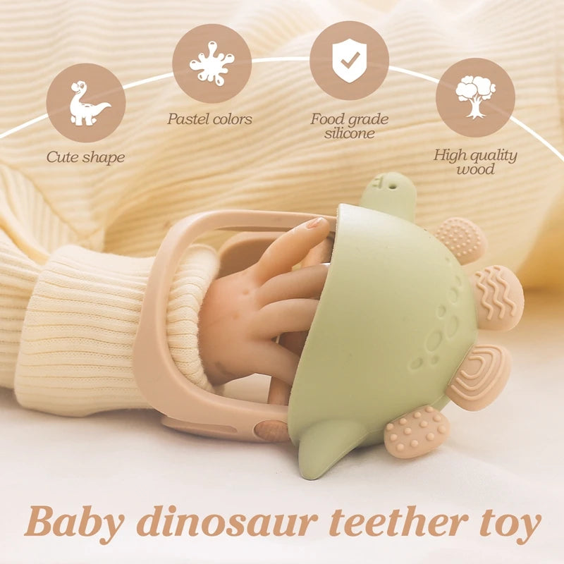 Baby Teether Gloves feature - Arroura Studio (1)