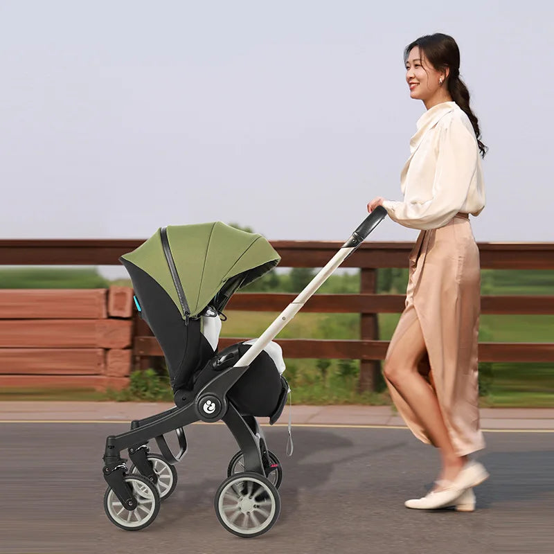 Mom with her baby in 4-in-1 baby two-way stroller (1)